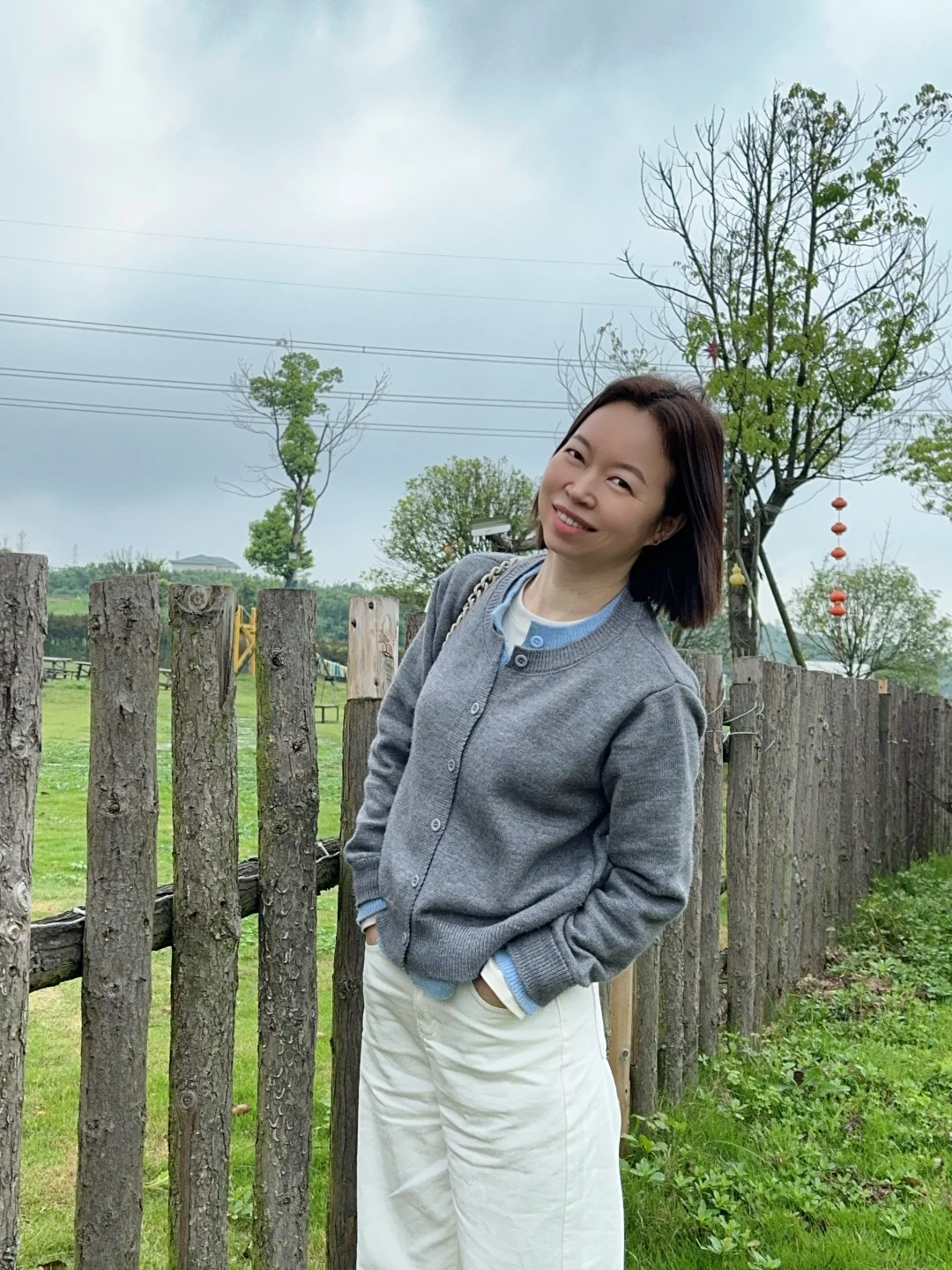 42岁未婚，回老家晃了三天，一个老同学都没见