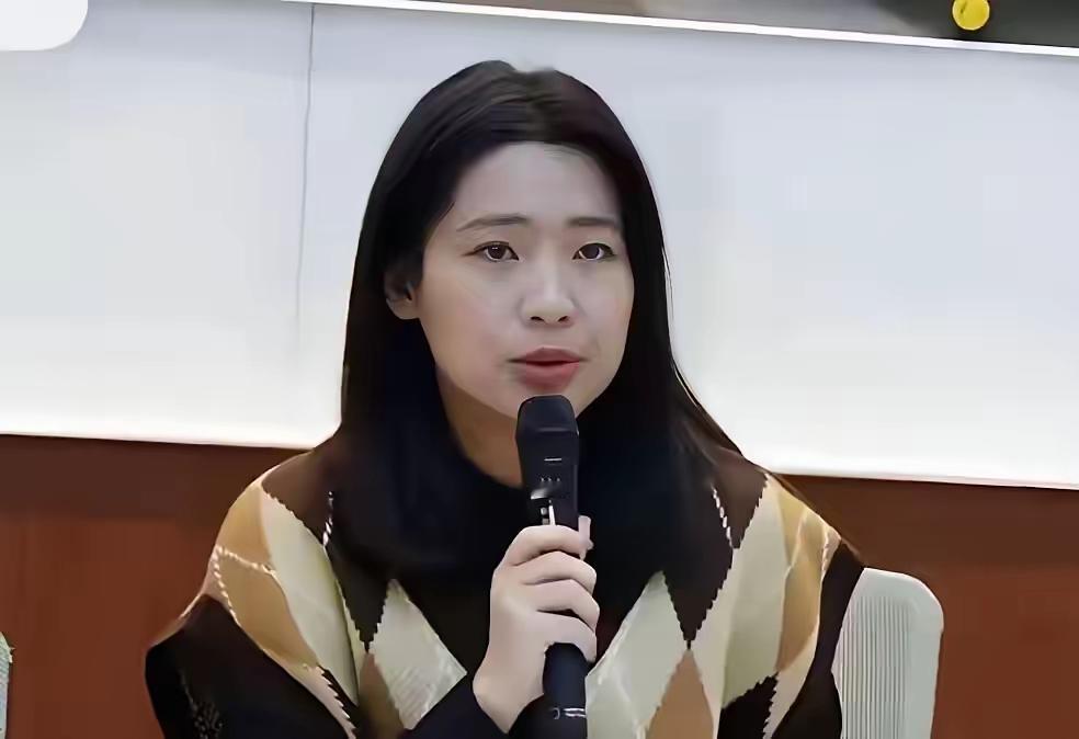 徐巧芯又开腔了——针对大陆海警赴台湾东部海域巡航执法，她跳出来嚷"没有任何中国大