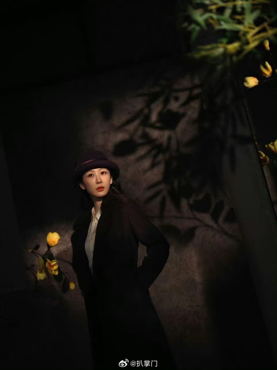 网传杨紫玉兰花有两个版本现在才明白杨紫在采访中说的《玉兰花开君再来》挑战更大是什