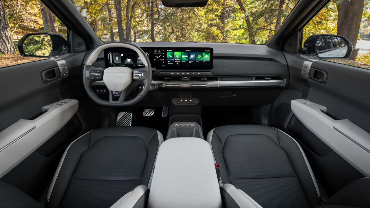 【起亚最便宜纯电 SUV 来了！EV3 美版定价曝光，性价比直接断层】起亚美国分