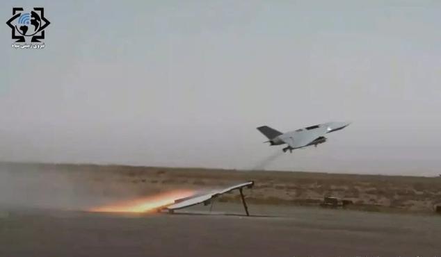 随着战争不断的持续，伊朗的一些先进武器装备也开始露面了！消息称，伊朗伊斯兰革命卫