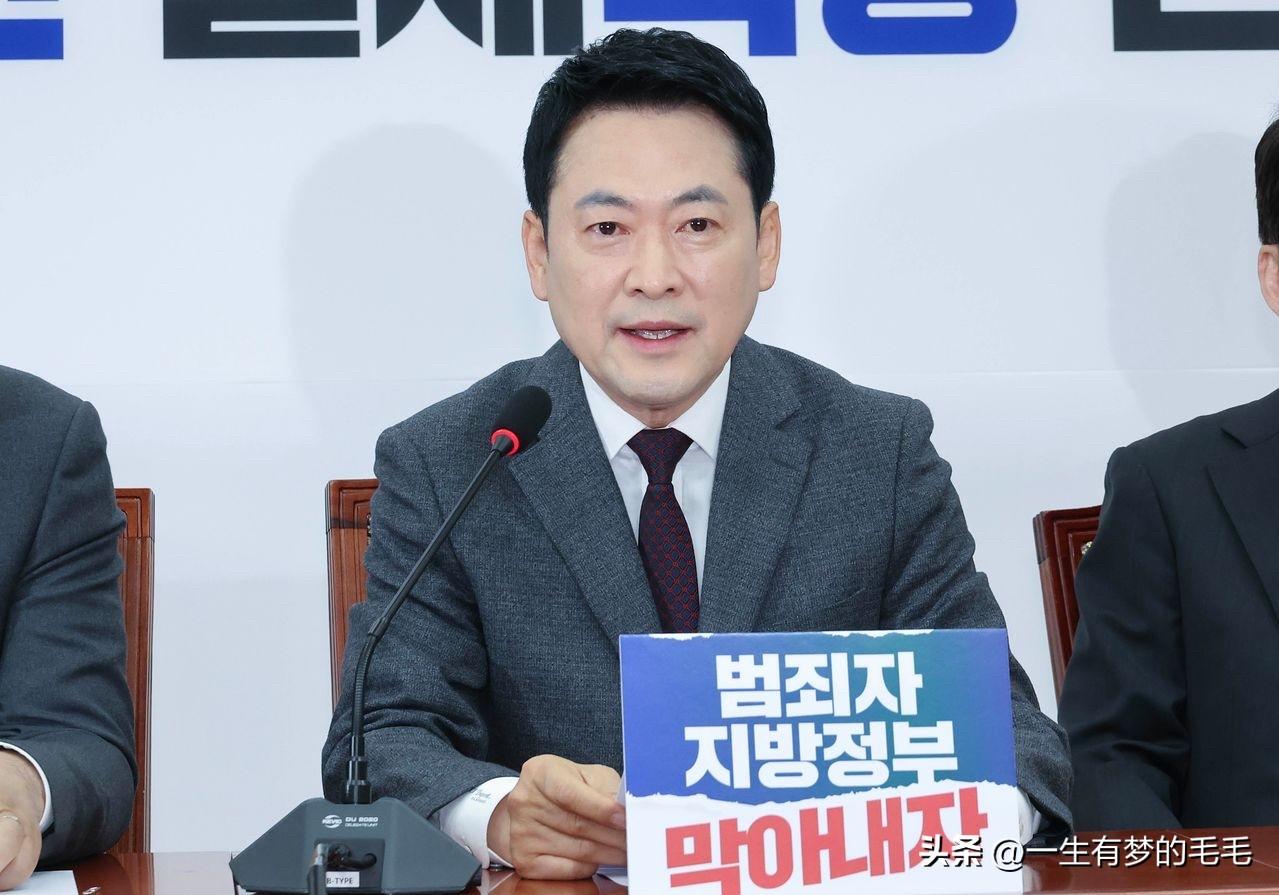 3月29日，韩国国民力量党党首张东赫猛烈抨击宣布参选6月地方选举与国会议员补缺选