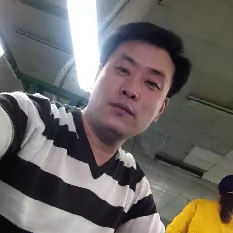 来几张三十岁的照片，一本正经人