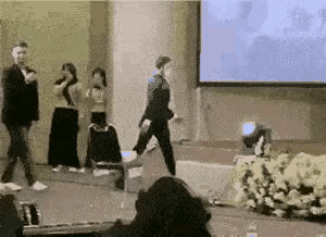 体力充沛，反应灵敏！身手矫健，机智过人！可造之材！必成大器！