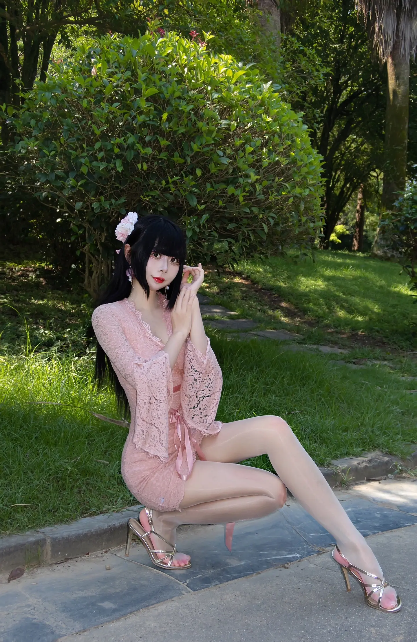 怎么 你的一厢情愿也要我负责吗