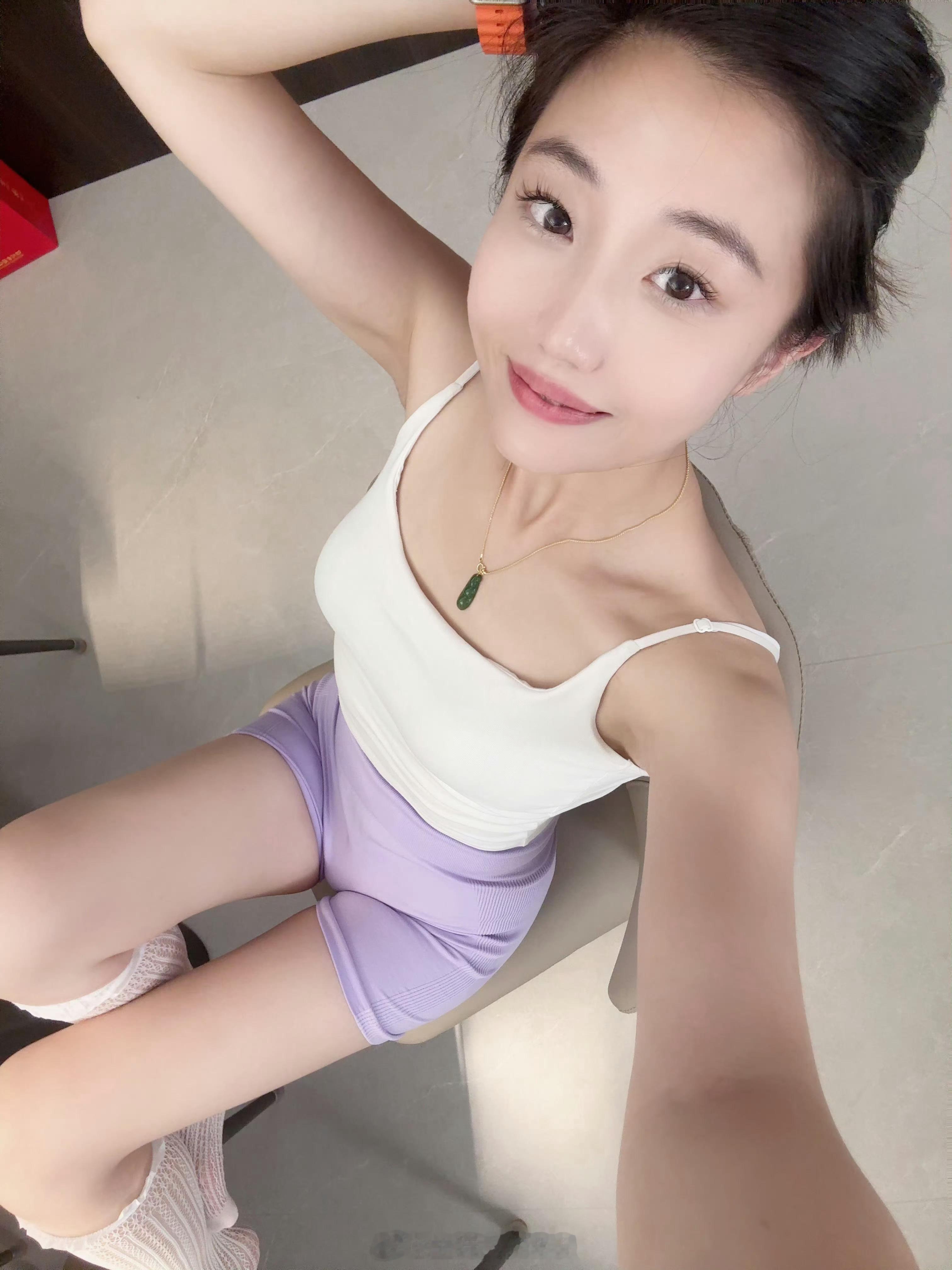 主持人齐彤彤 🧩 普拉提健身plog ​​​