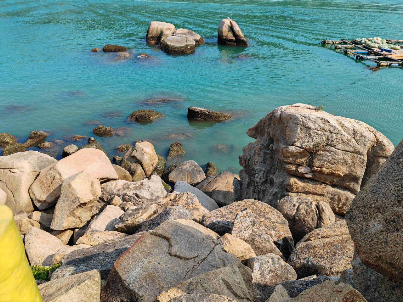 我的今日状态：💰期待暴富
我这里的天气：☀️晴天