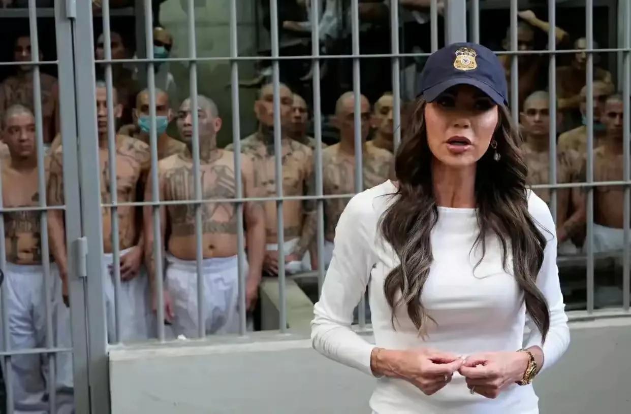 美国国土安全部长克里斯蒂·诺姆被撤职了，这算不算特朗普的失败呢？