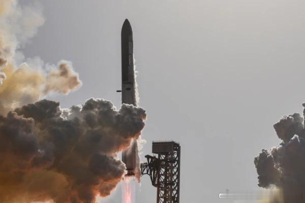 Space X 财报靓丽！根据其作为上市公司发布的首份财报，SpaceX 第二季