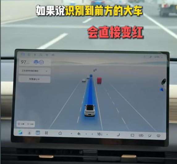 还在迷信新势力智驾？东风日产N6 Pro+首测给出了不一样的答案
兄弟们，以前聊