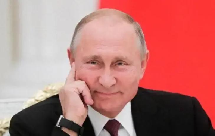 快讯！
 
美国突然宣布了
 
1867年，俄国把阿拉斯加正式移交给美国，面积一