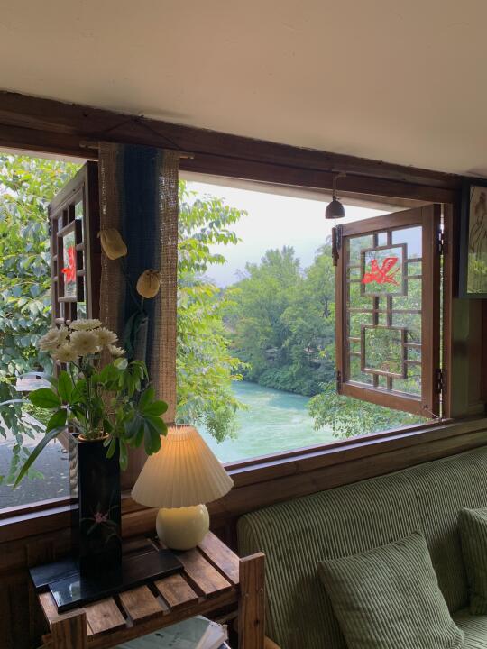 在都江堰花的最值的一笔钱….