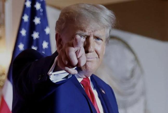 高院判违法也没用！特朗普硬刚到底，换个法条继续加税。最高法院刚裁定特朗普关税违法