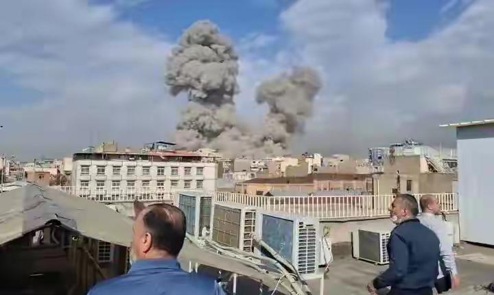 第九波打击开始！伊朗援军已到，美媒下场挑唆，普京做出重要承诺