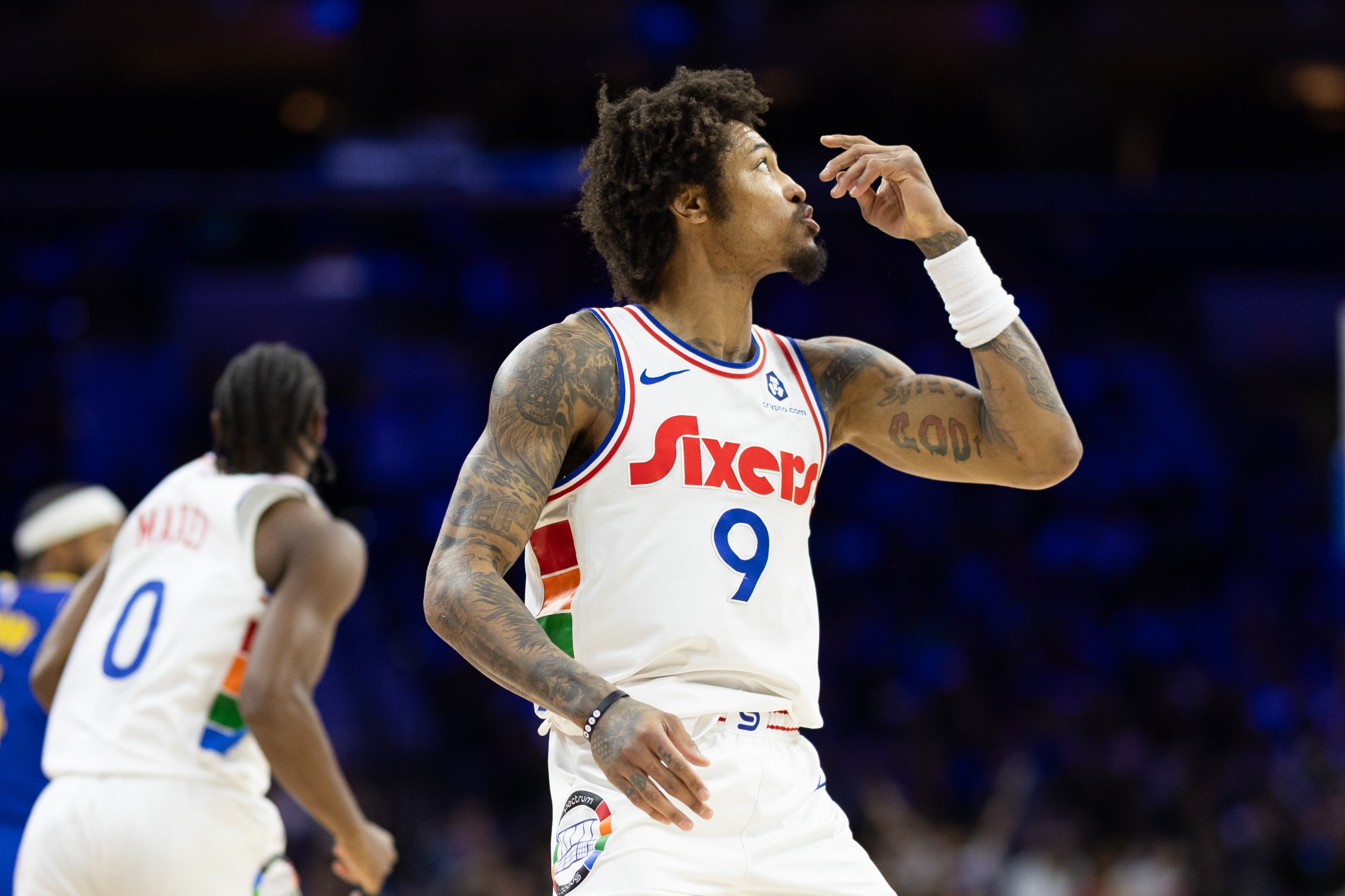 帅且能打！乌布雷近4战场均21.3分3.3板1.3断1.3帽 投篮命中率54%