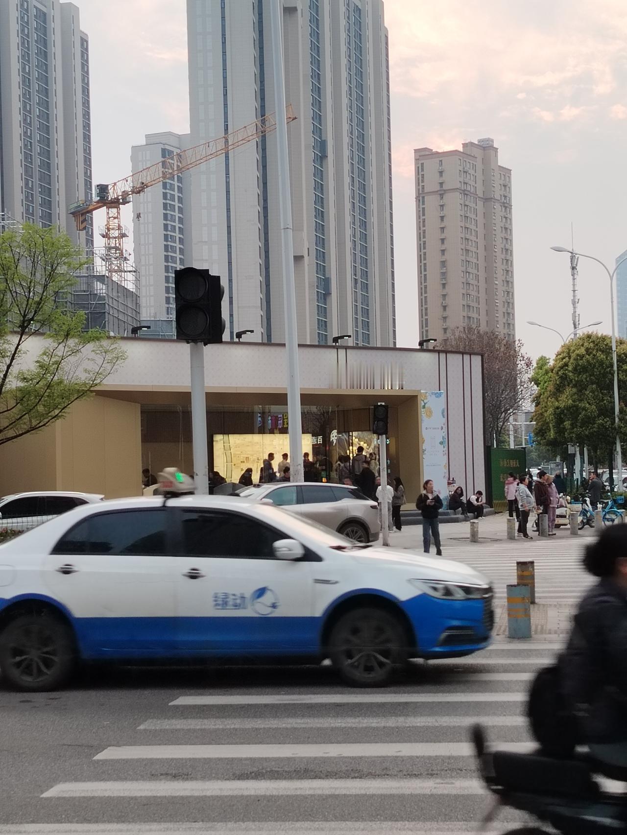 张家湾光霞地块，保利.星奕临时售楼部