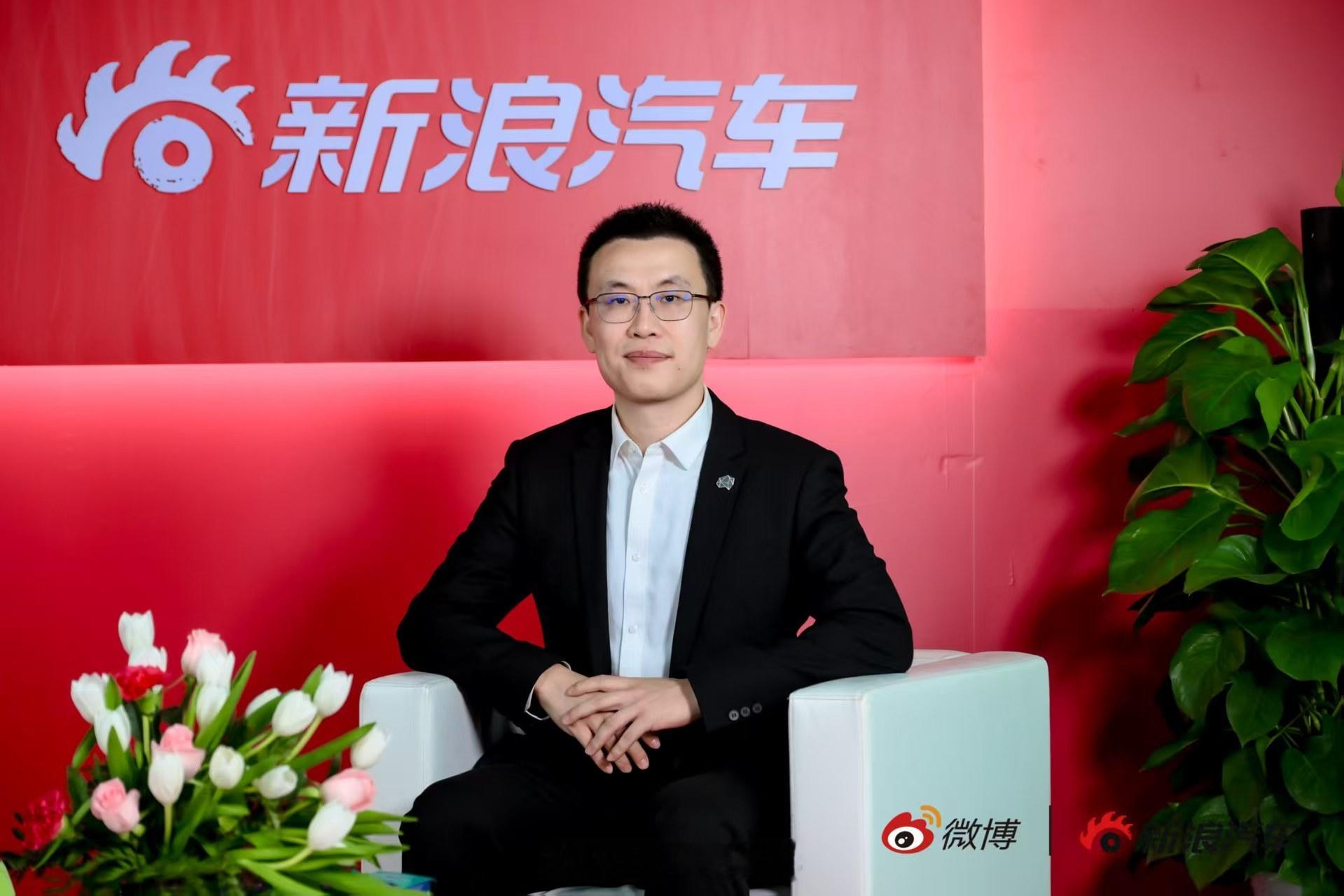 11月21日，正式开幕，在此期间，新浪汽车与供应商高管展开高端对话，发表观点，预