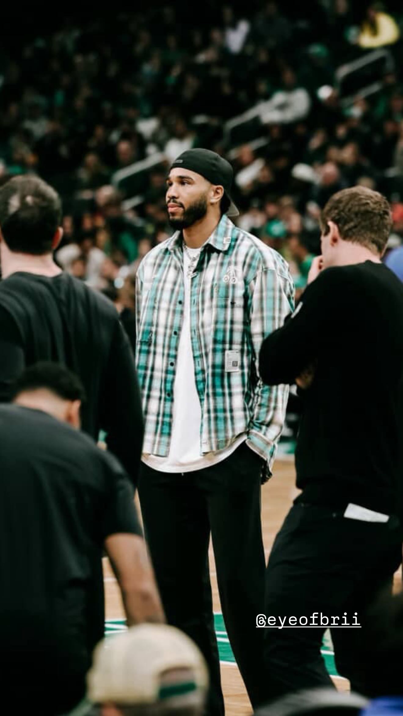 杰森塔图姆[超话]  场边观战[加油] ​​​