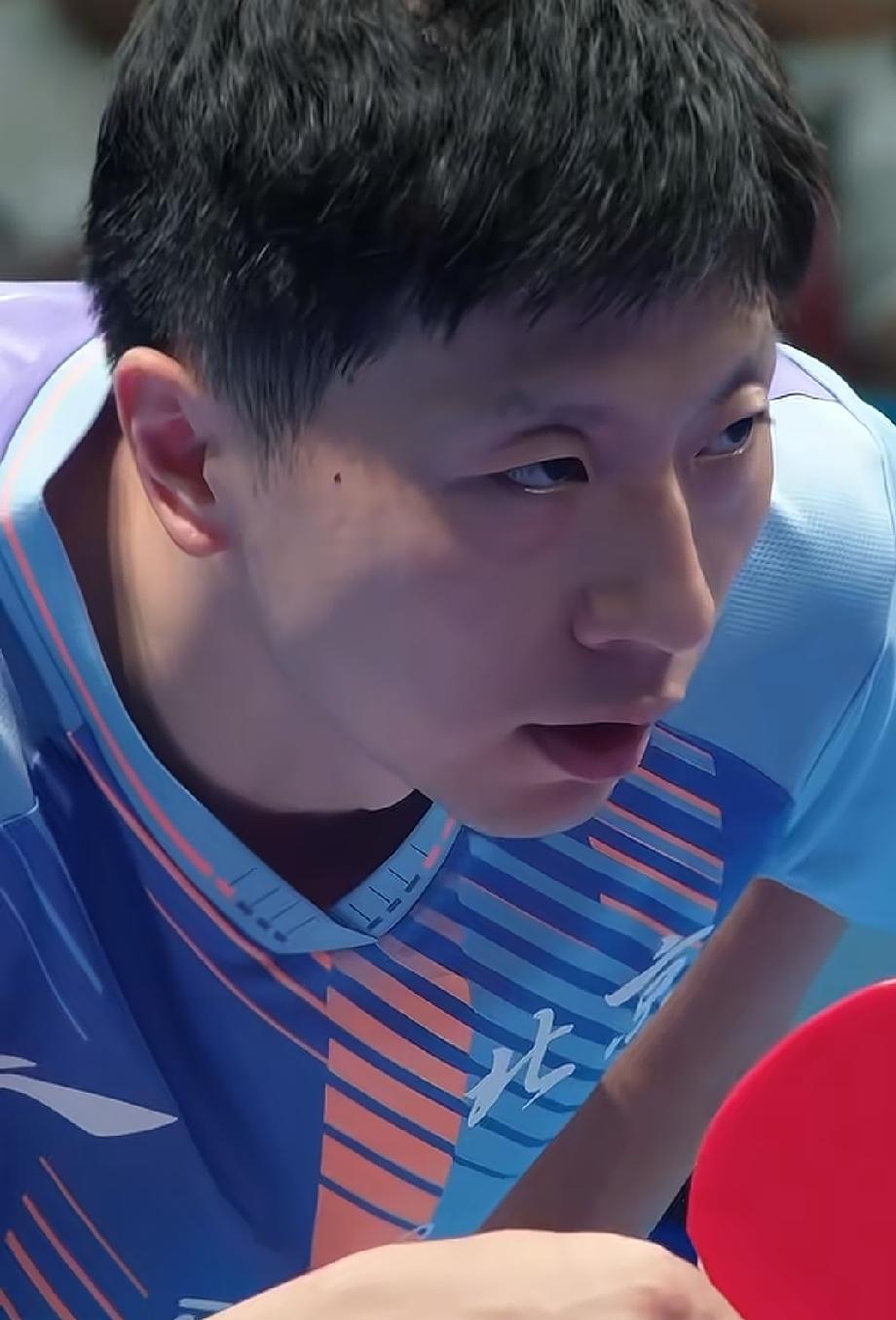 龙蟒组合3-0蔡顺航/严升，晋级
比分：11-9；11-8；11-8
老将宝刀不