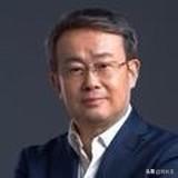 失去两个孩子的美国作家李翊云荣获普利策奖，此事引发外界热议。网友认为，她即便得了