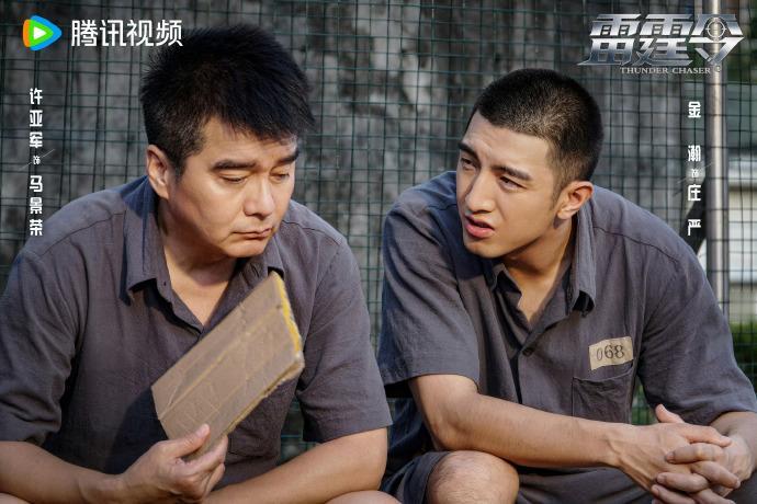 看《雷霆令》一看到金瀚出来的戏份就头疼，还是李潇这个角色有意思。祁同伟居然也在这