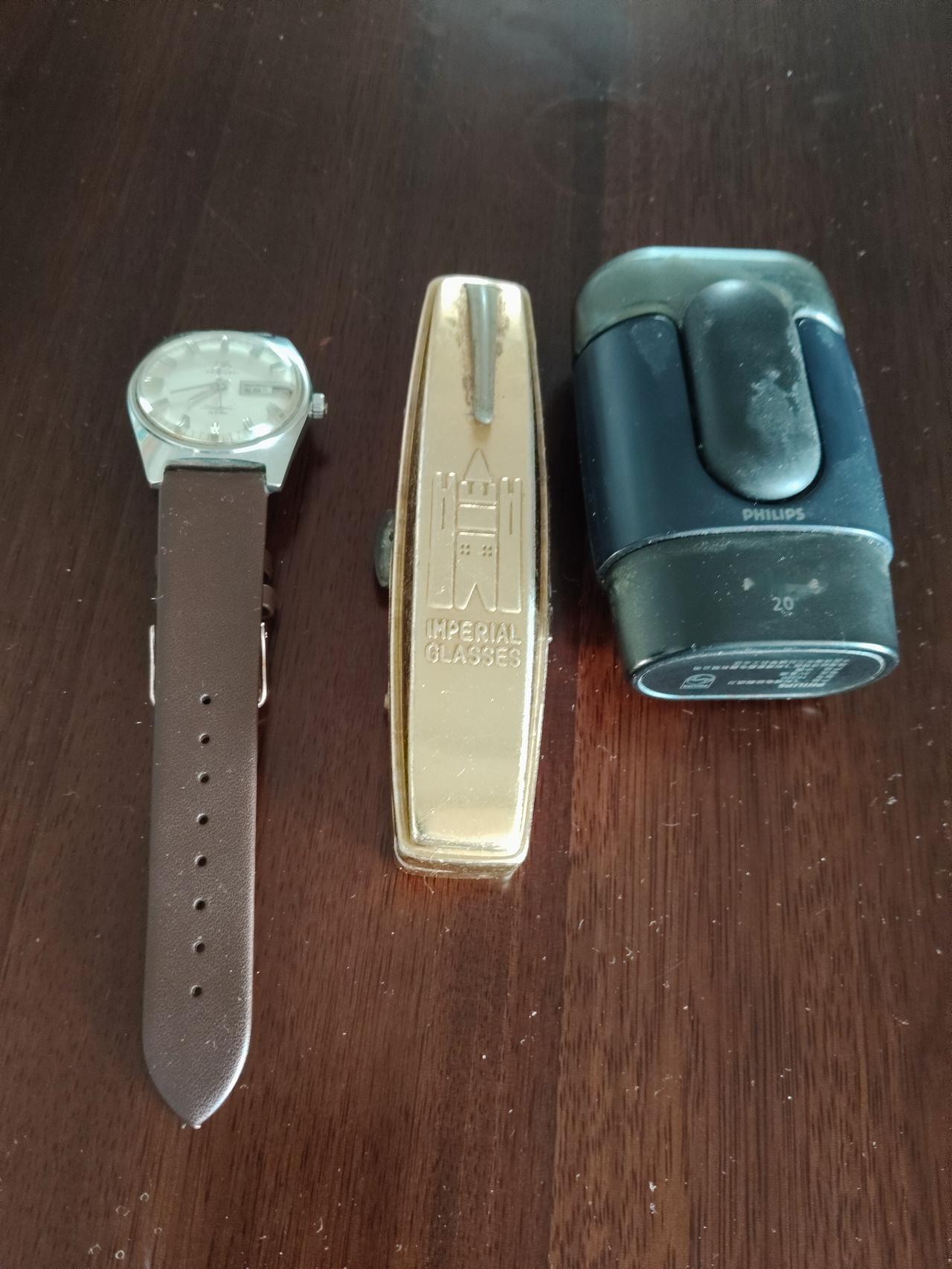 睹物思亲人！
挺好的，真得！太快了，转眼间，老爸离开已经十二年了，这三个老物件也