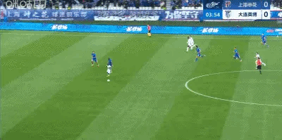 说老实话，这种球爆抽近角上角确实比较难扑…球王有次德比进过一个这样的，记忆犹新朋