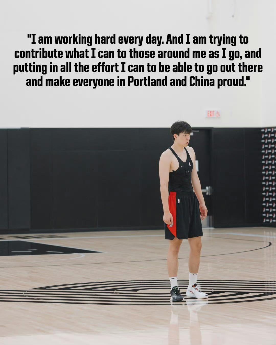 开拓者官宣将杨瀚森下放至发展联盟训练。

球队计划让杨瀚森周一归队，参加对湖人队