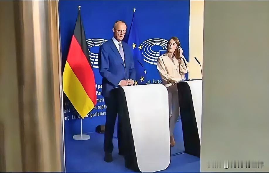 12月15日早上的最新消息速报，全都不容错过，第五条：德总理痛批美政策害欧：德国