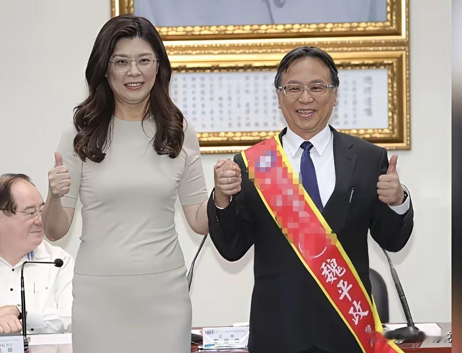 彰化县长空降提名！国民党中央收权，地方派系硬碰硬 明人明说
 
有诗为证：
地方