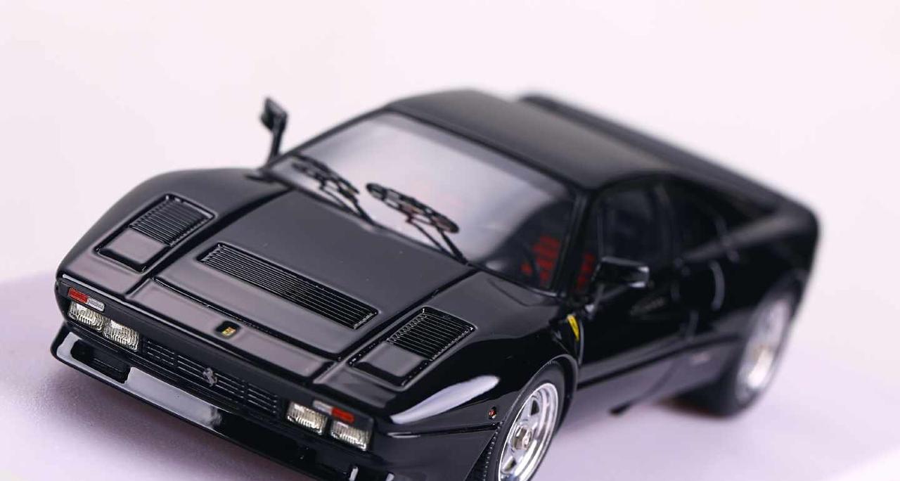 Makeup Ferrari 288 GTO 黑
No.66
我的小车日记小比例