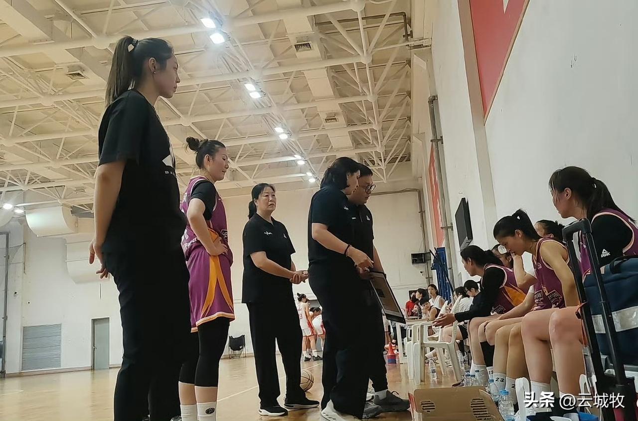 张茹已回归河南女篮代表家乡球队参加新赛季WCBA联赛，潘臻琦会不会是下一个回归河