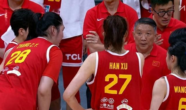 9分胜日本！宫鲁鸣练兵迷惑性十足，双塔36+21，张子宇打得不开心

中国女篮又