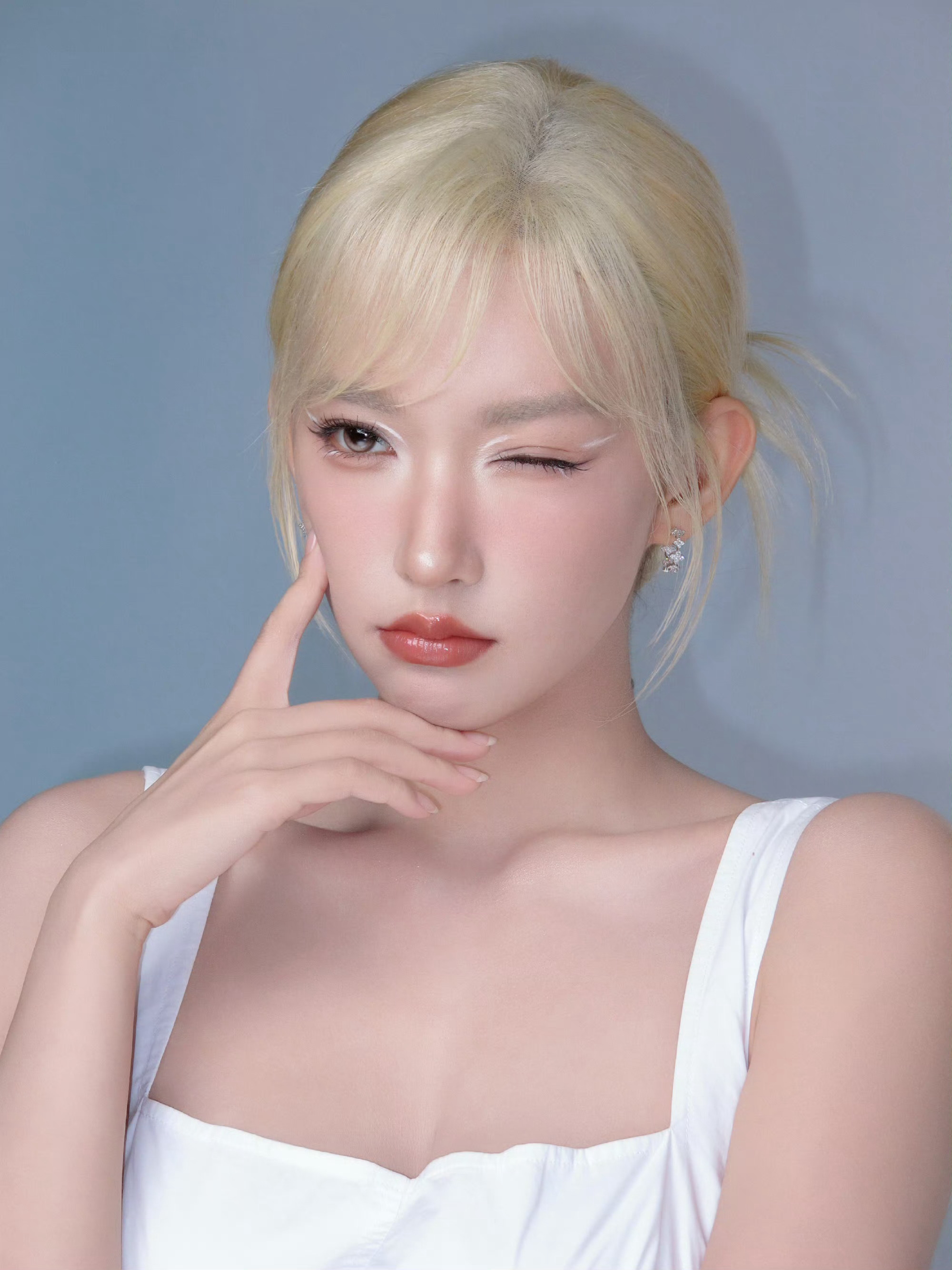 程潇 