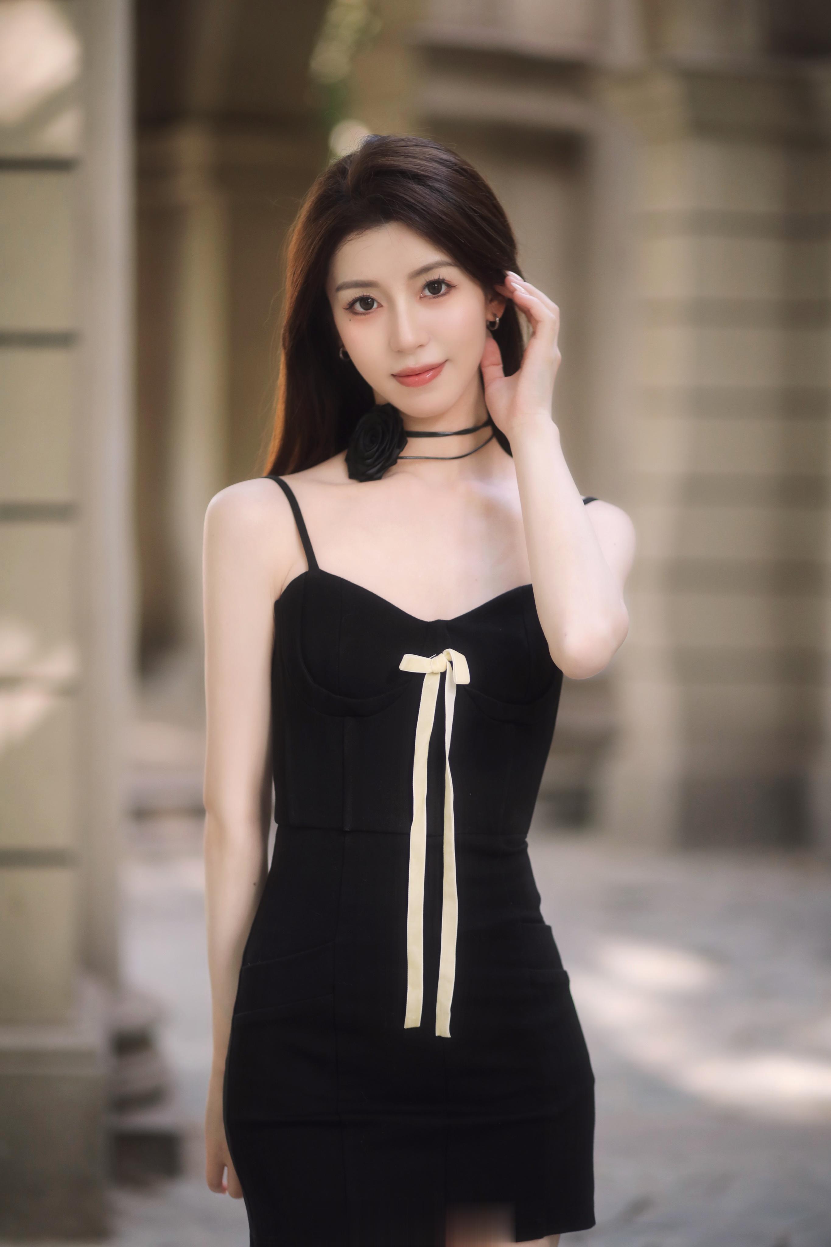  黑玫瑰🖤 ​​​