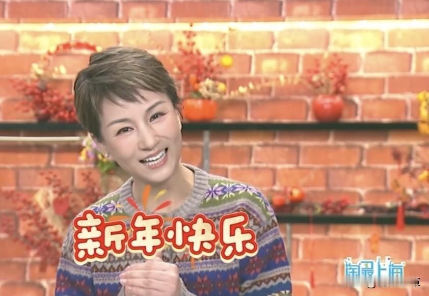 离开荧屏18年，朱学虹以嘉宾主持身份回归美食、旅游节目，不得不说，业务能力依然在