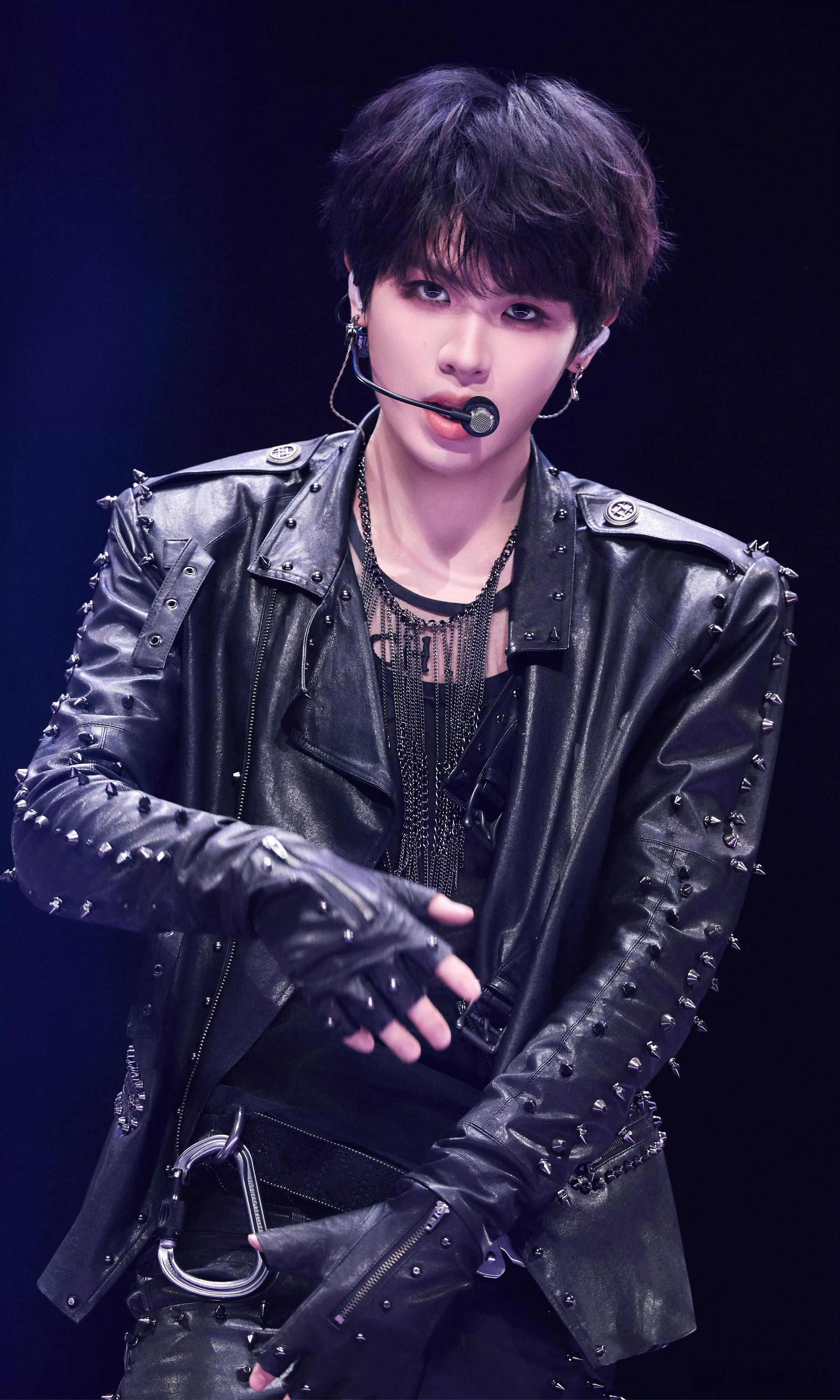 黄明昊演唱会黄明昊演唱会嘉宾马思纯这次没抢到票只能在屏幕前疯狂心动，下次演唱会我