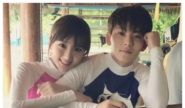陈翔为他的行为付出了异常沉重的代价。毛晓彤一有出圈的视频或者表演。陈翔的账号评论