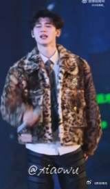 马韬有今天那英没看走眼 马韬这次真的太圈粉了！唱歌稳得就像专业歌手，舞台上的他光