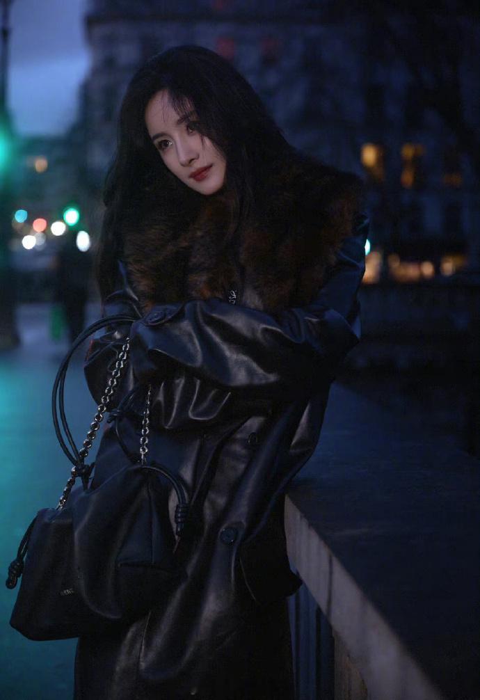 时装周上的仙剑三美，过了这么多年还是要感叹一下这到底是什么神仙选角。 ​​​