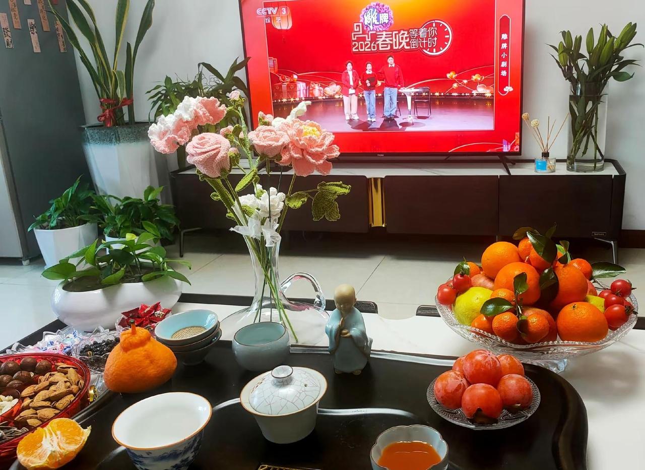 @亲爱的老己，今年做个温暖的人，以最大的平静去爱我们不确定的生活，人静，心安，物