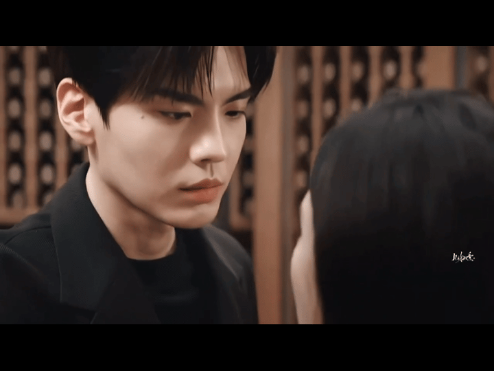 毕雯珺阴湿小狗味儿毕雯珺演活"阴湿小狗"美学！冷脸醋王の极致拉扯太带感了，嘴上"