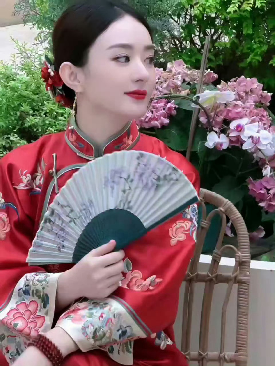 和美美的旗袍颖一起祝大家端午假期愉快呀端午安康✌🏻 