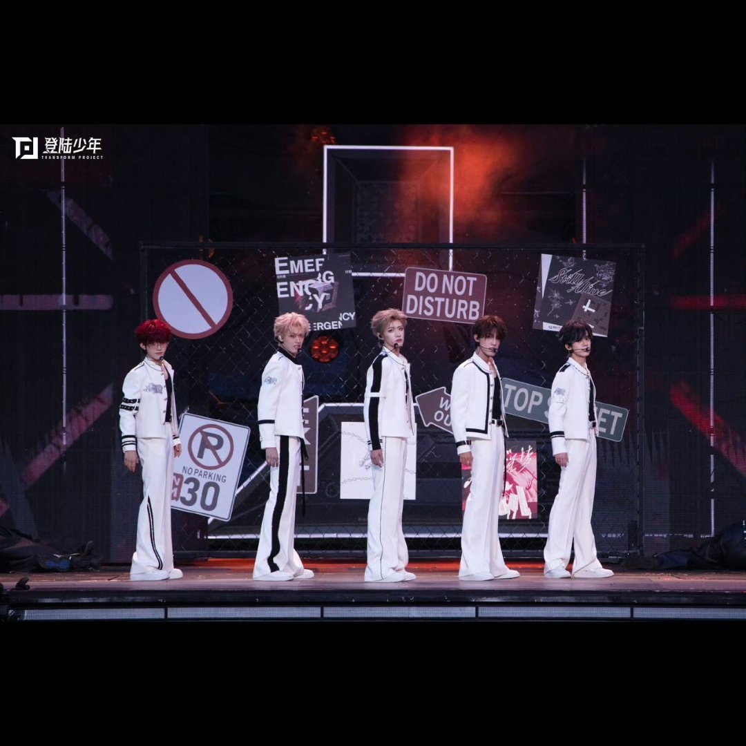 TOP登陆少年TMEA双奖 双喜临门！在第七届TMEA腾讯音乐娱乐盛典一举斩获“
