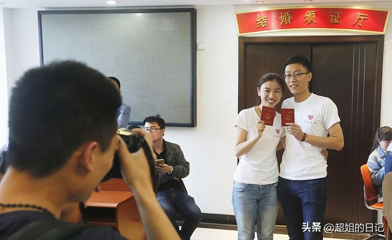夫妻真的是原配好吗夫妻过的好就是好，什么叫原配呢？只要登记结婚，都是原配，而且原