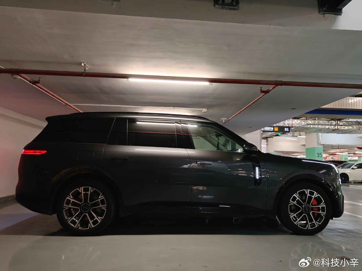 图1 看起来像啥车？领克900 这两天开下来的感受就是，真！的！大！！！[允悲]