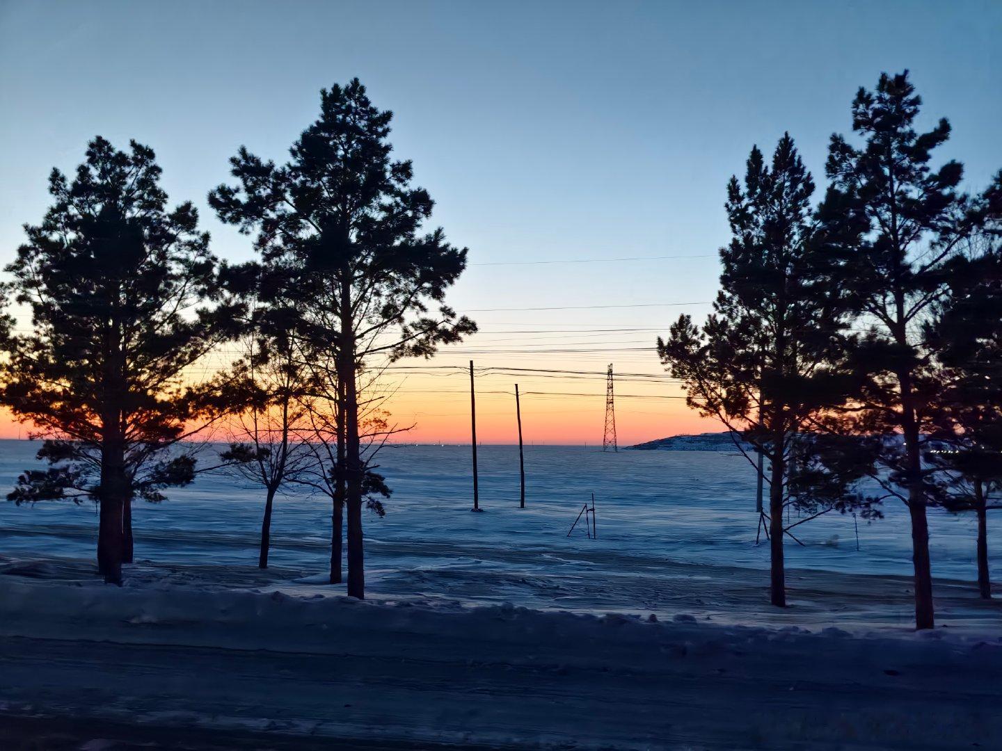 广东的十度有多冷  广东的十度是湿冷，体感温度会低几度，而且室内没有暖气，就硬抗