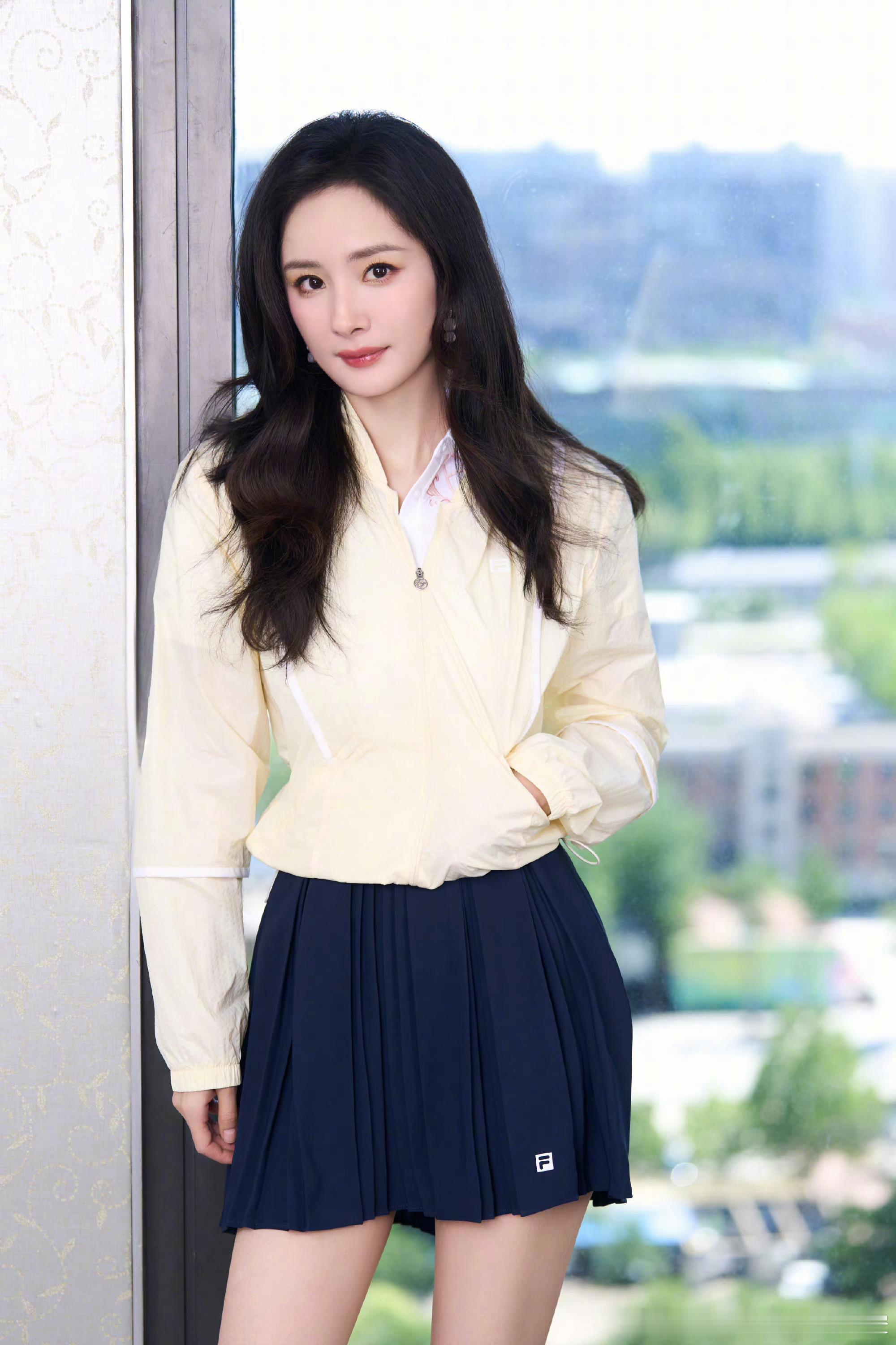 杨幂  🦊杨幂bkt全球首席代言人 “人生可能就是这样吧，其实很少有旁人真的在