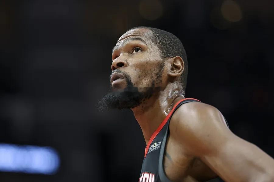 没有合格的组织者，你只能忍受申京各种乱打。没有合格的组织者，你只能忍受阿门发挥不