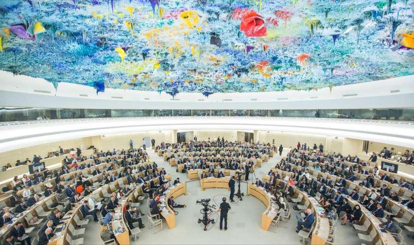 联合国会场暗战，八国话术联盟遇阻，中方一招破局
最近在联合国人权理事会的会场上，